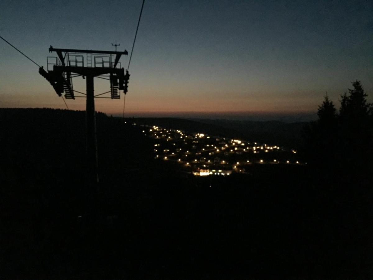 Goski&Gobike Winterberg Netflix&WaipuTV free Eksteriør bilde